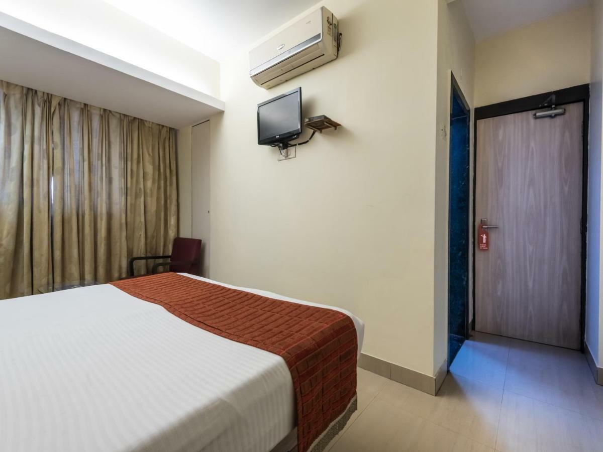 Oyo 3287 Hotel Mansarovar Navi Mumbai Esterno foto
