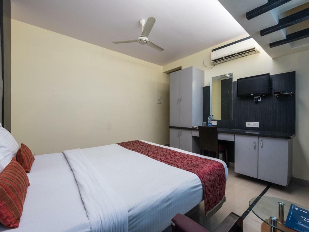 Oyo 3287 Hotel Mansarovar Navi Mumbai Esterno foto