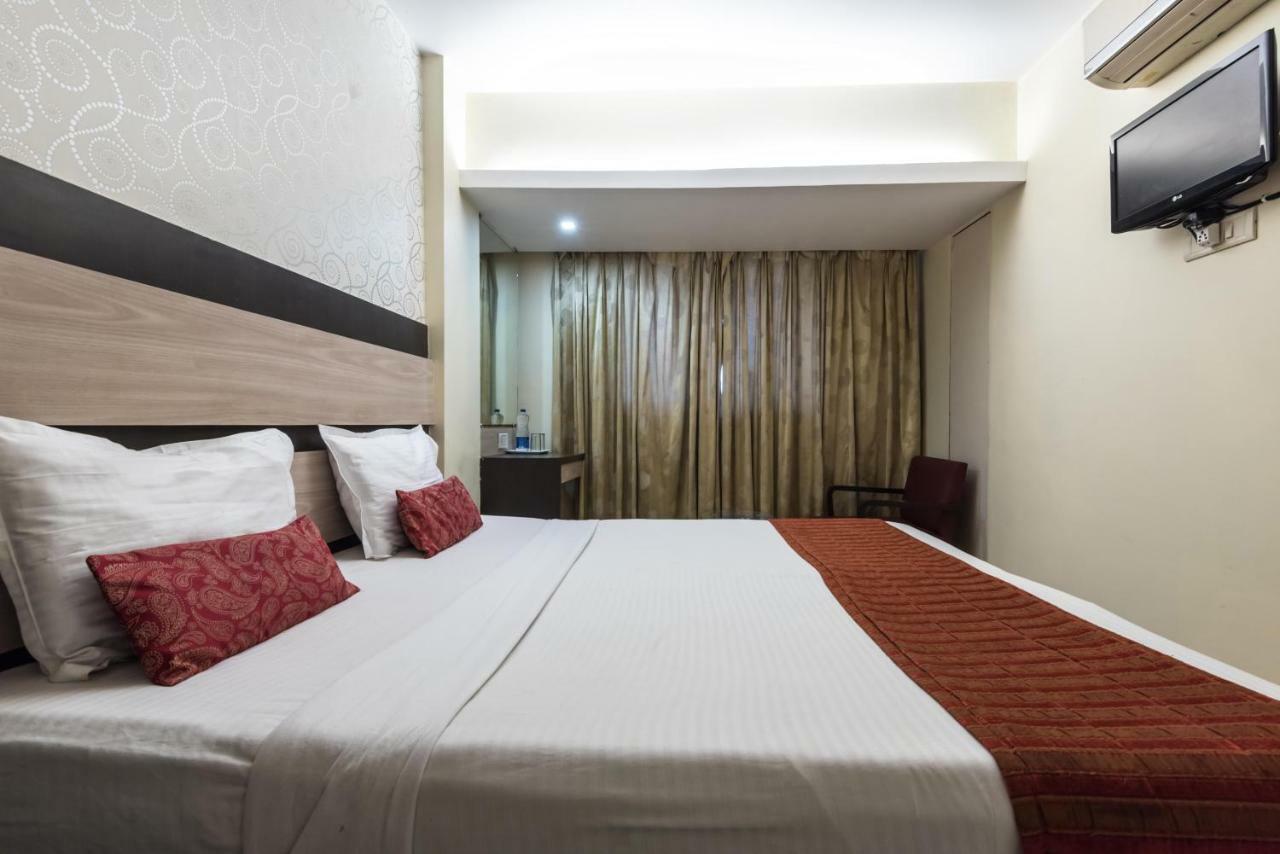 Oyo 3287 Hotel Mansarovar Navi Mumbai Esterno foto