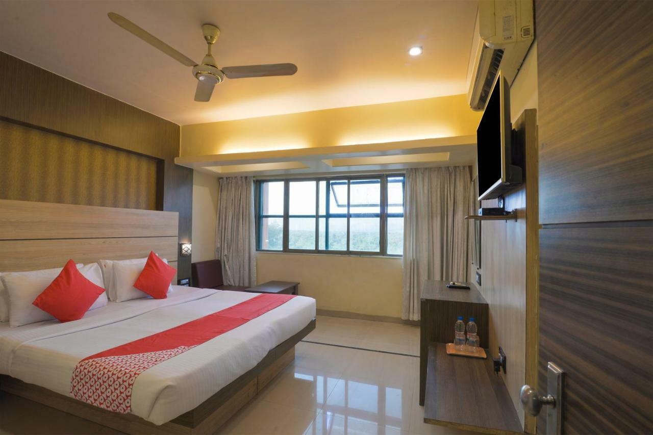 Oyo 3287 Hotel Mansarovar Navi Mumbai Esterno foto